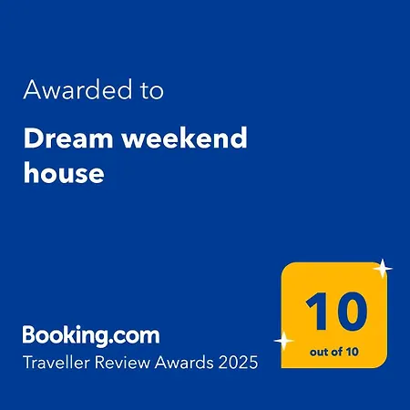 Dream Weekend House